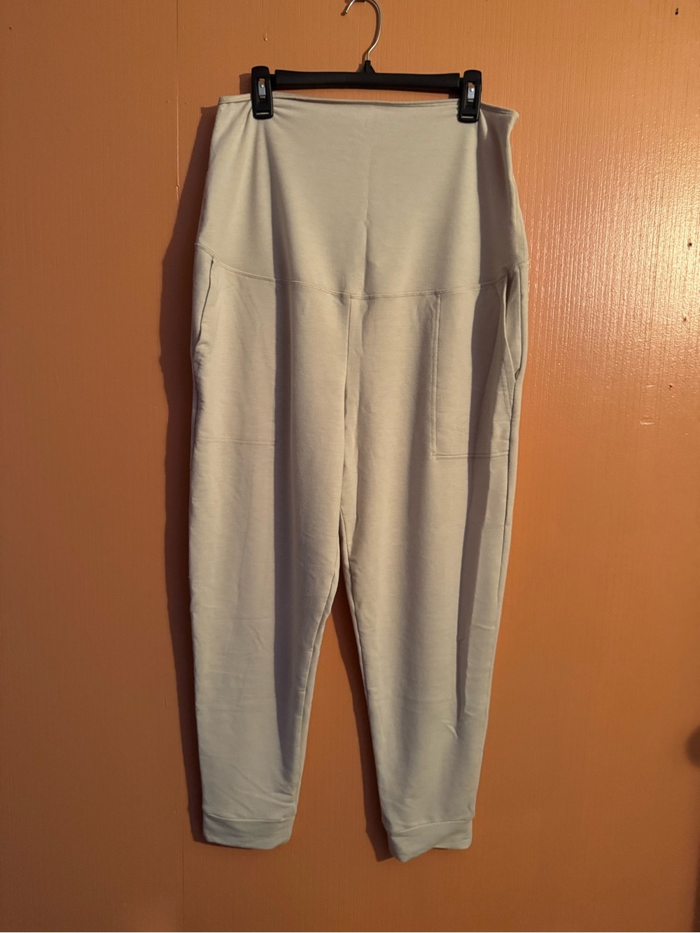 Ingrid & Isabel Maternity Jogger Pants Cream Ivory Size Large